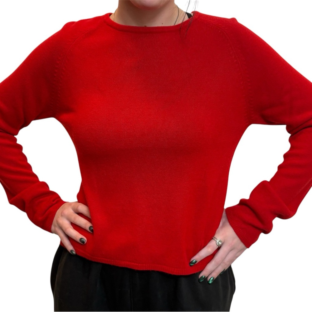 Classic Y2K  Red Long Sleeve Sweater Junior’s Large Holiday Christmas Super Soft